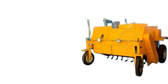 2024 Eine Person Fahren Bewegt Typ Kompost Turner Funktion Kompost Material Drehen