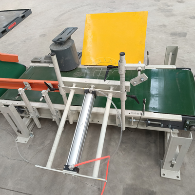 Elektrisch angetriebene Kartons Düngemittel Flaschen Boxen Taschen Servo-Palletizer Stapelmaschine
