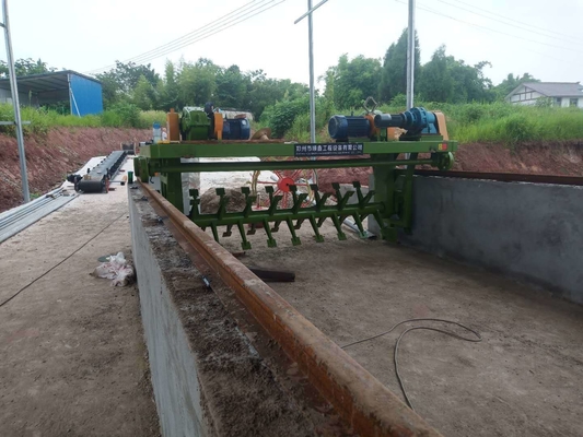 Produktion von organischen Düngemitteln Trough Compost Turner für 5-20 t/h Tierdüngerbehandlung