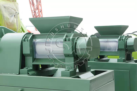 Einfach zu bedienender Doppel-Roller Trockenpulver-Extrusionsgranulator mit 3000 kg/h Leistung